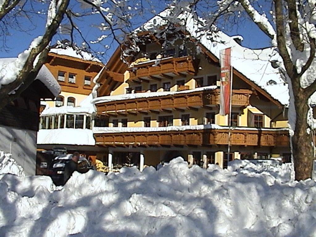 Landhotel Schuetzenhof Fuschl am See Exterior photo